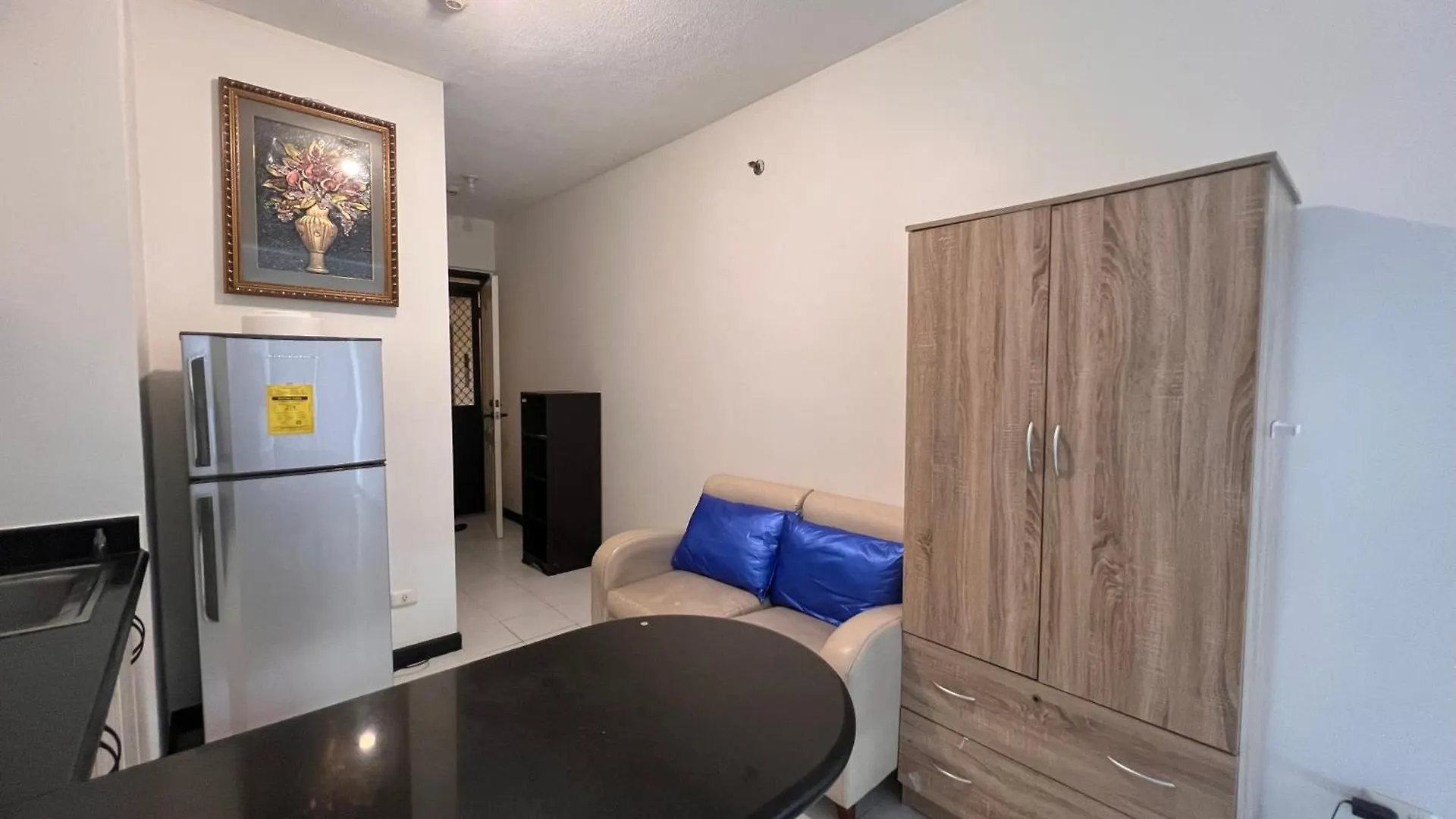 Apartment Studio Unit For Rent Davao Stadt